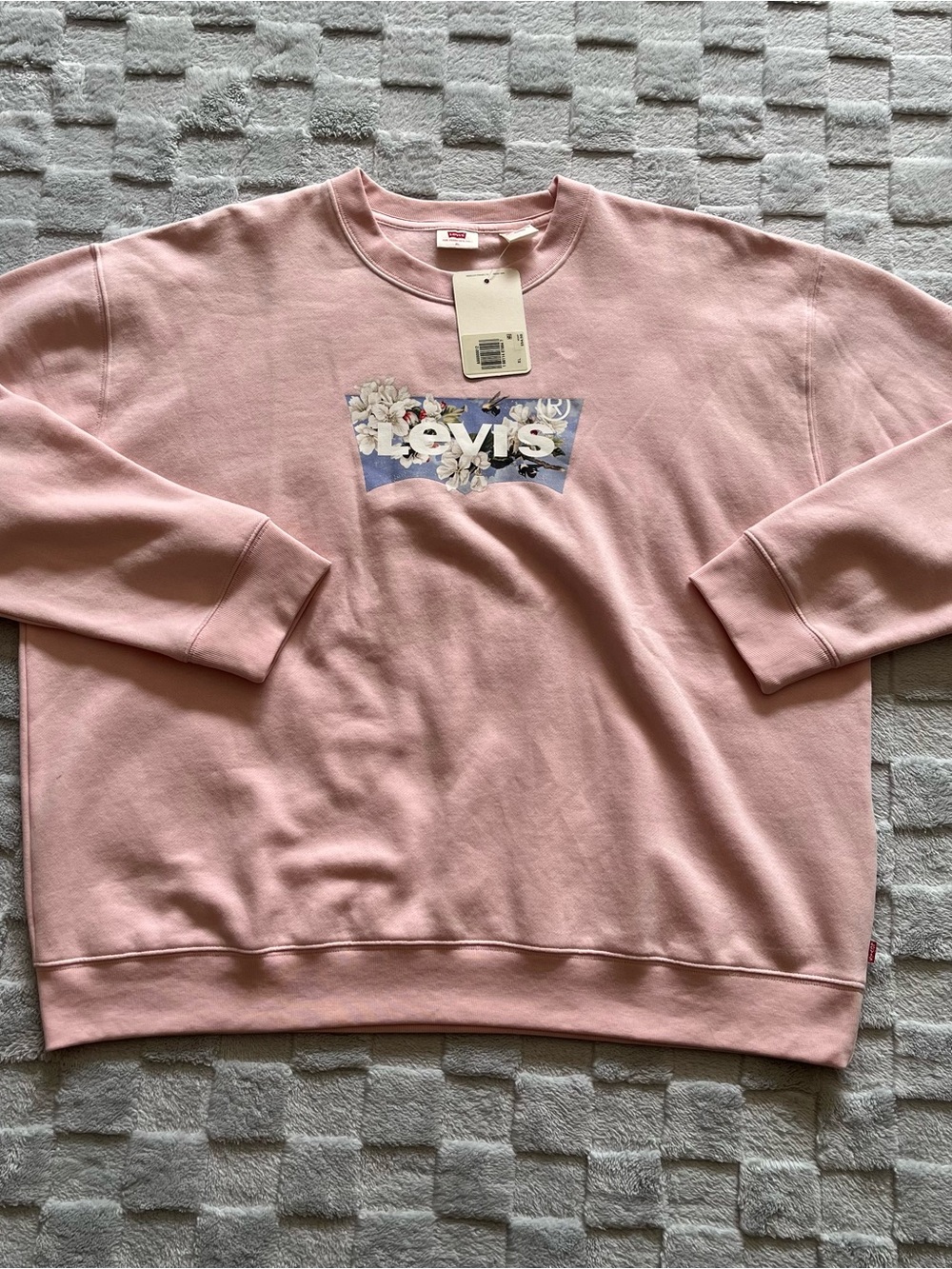 Levi's Pink Crewneck Sweatshirt with Floral Logo